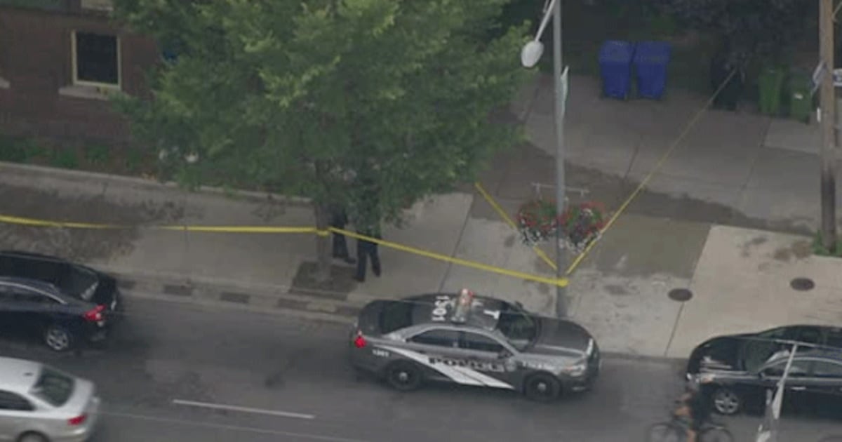 2 charged with murder after senior found dead in west Toronto apartment unit