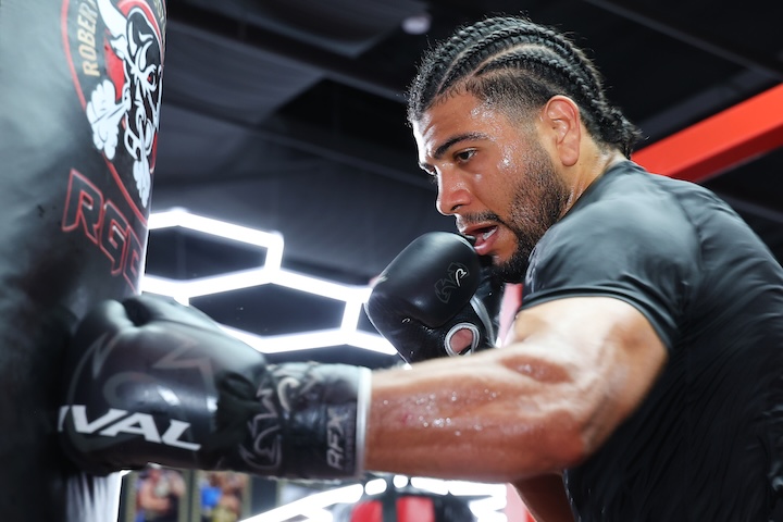 Raymond Muratalla-Andy Cruz; Zuffa Boxing debuts