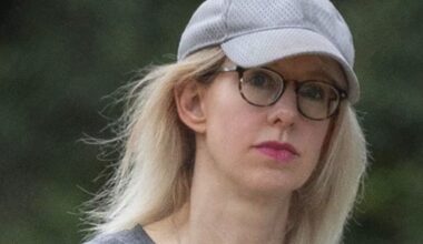 Elizabeth Holmes asks U.S. President Donald Trump to let her out of prison early - CTV News