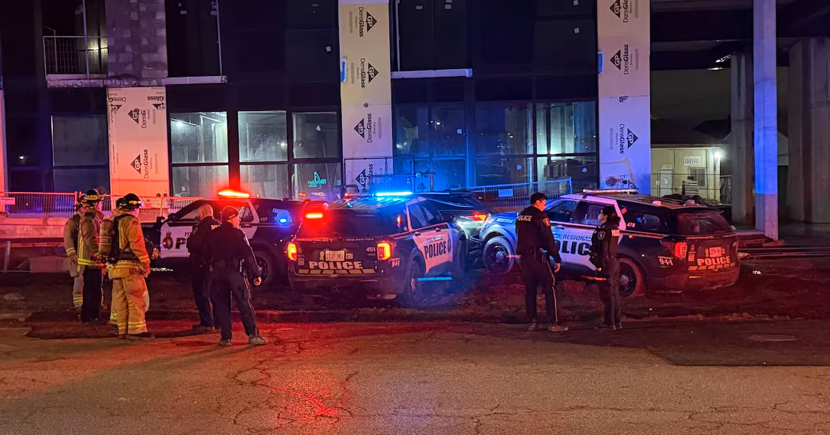 Firearm seized after police box in stolen car in Vaughan