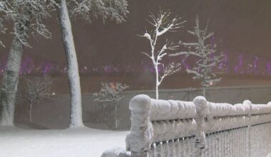 Montreal under major snowfall warning, some flights cancelled - CTV News