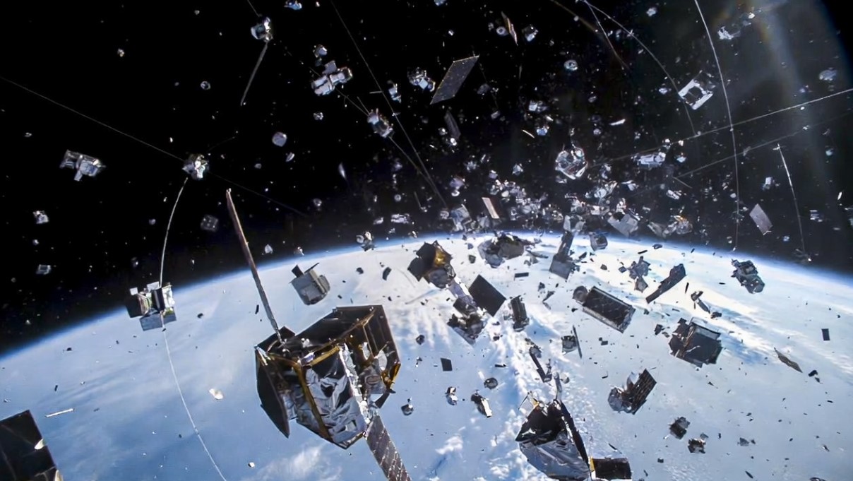 Starlink Retreats After China Encounter? 4,400 Satellites Slashed 70 Km After Near-Collision With Chinese Satellites