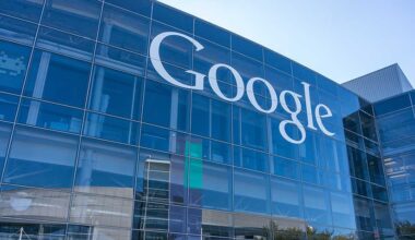 Google Momentum Continues Amid Apple Deal As Software Stocks Hammered - Investor's Business Daily