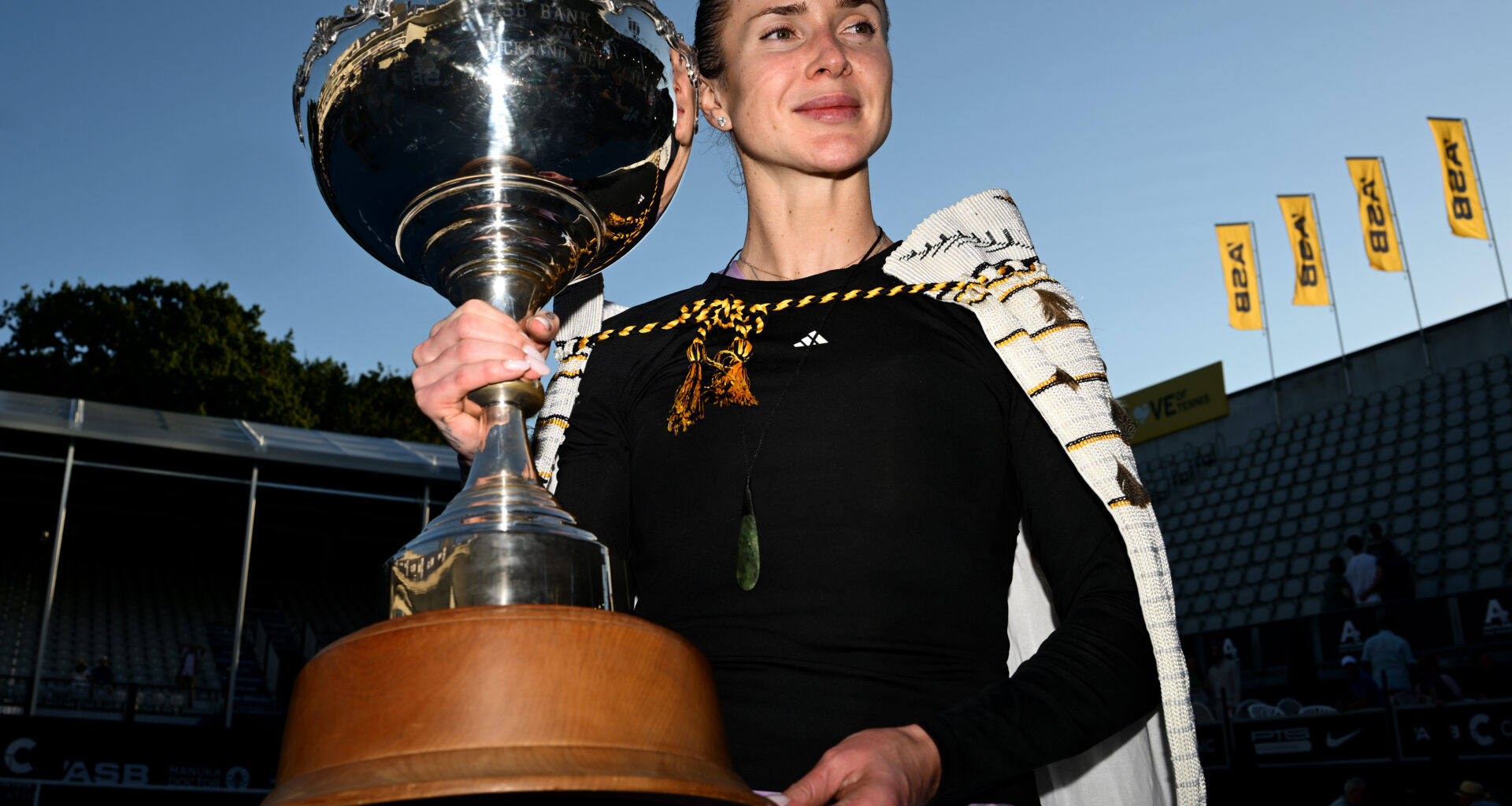 Svitolina matches husband’s success in Auckland