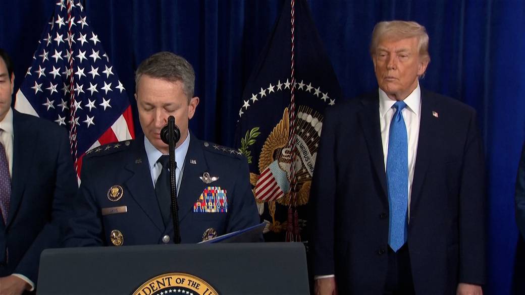 Click to play video: 'Did Trump break world law in ousting Venezuela’s Maduro?'