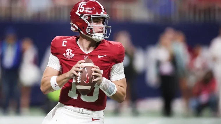 Top 2026 NFL Draft prospect suffers broken rib in CFP quarterfinal loss image