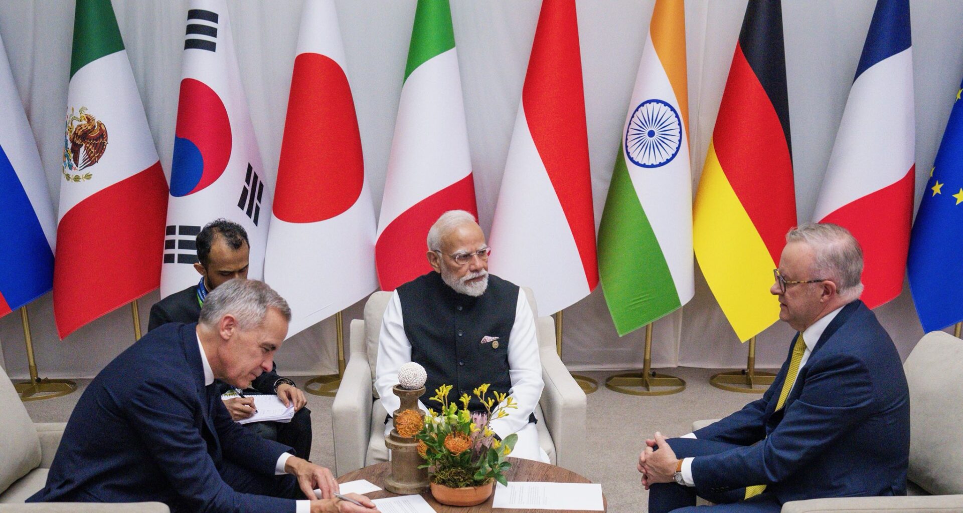 Editorial: Canadians must look to a bilateral future beyond Trump