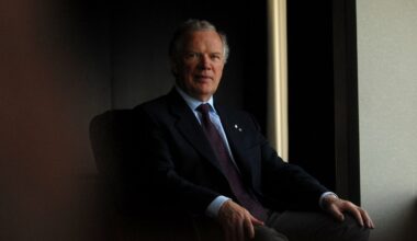 Former SNC-Lavalin CEO to be stripped of professional licence