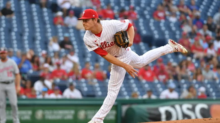 Phillies' former No. 1 prospect stays in Japan rather than return to MLB image