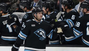 Mammoth’s Alex Kerfoot out week-to-week with upper-body injury