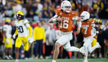 Texas QB Arch Manning makes football history not done in NFL or FBS in last 30 years image