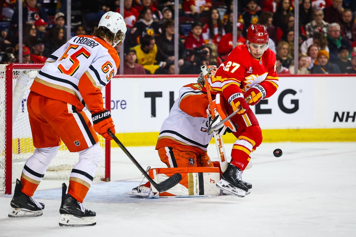 Flames earn point in overtime battle with Ducks