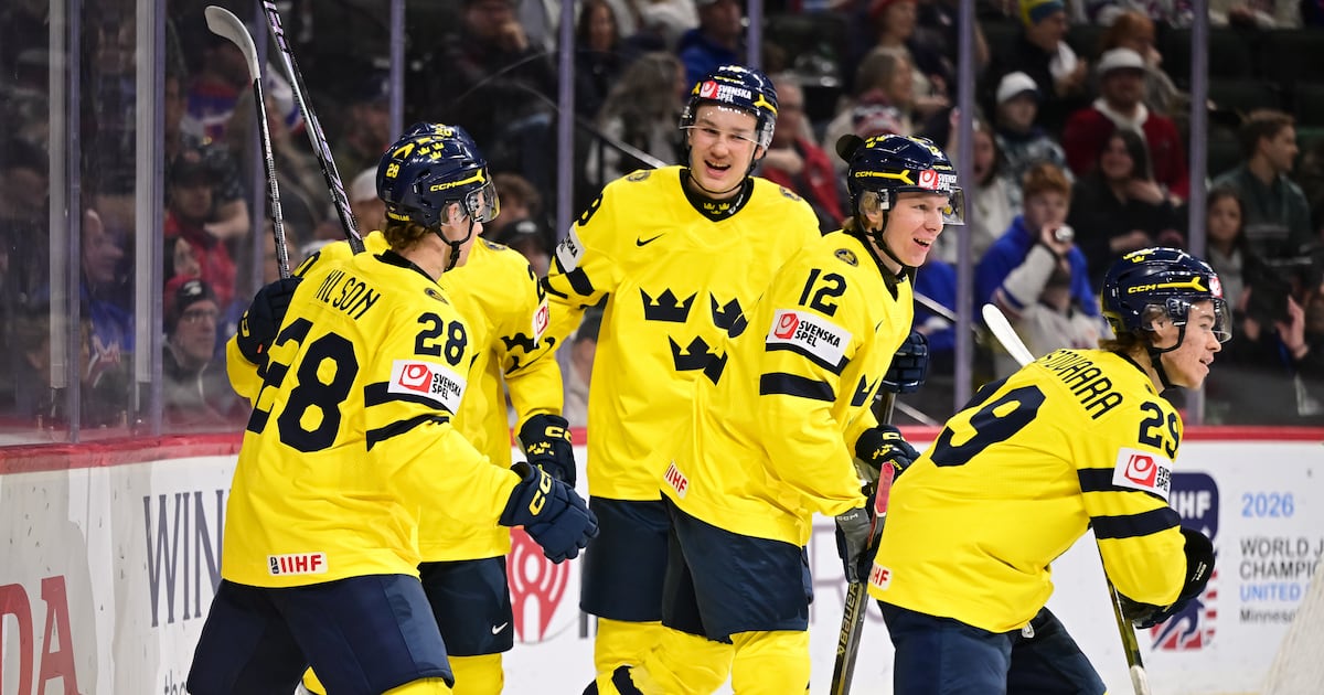 Sweden beats US 6-3 in world junior hockey group finale