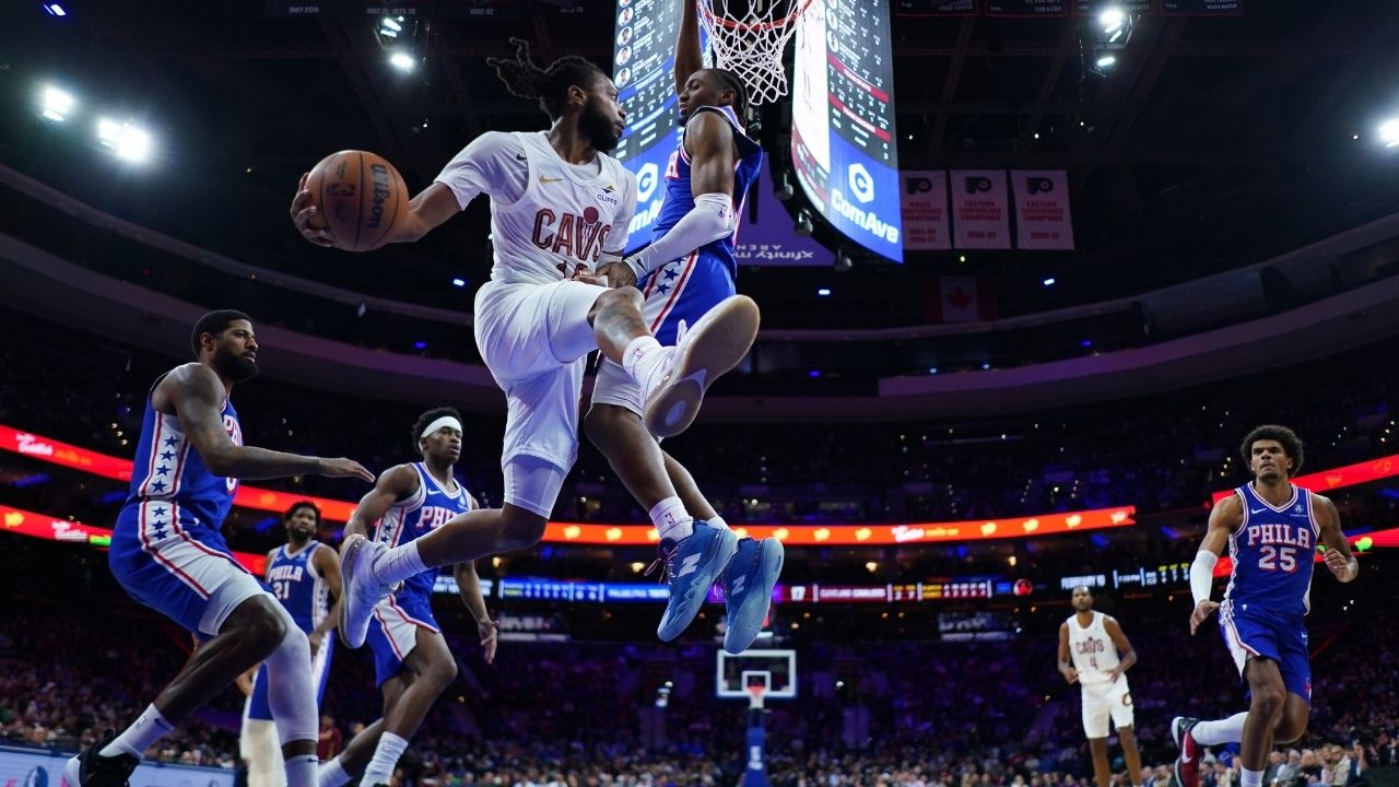 NBA Roundup: Mitchell powers Cavaliers past 76ers, Garland exits with foot injury