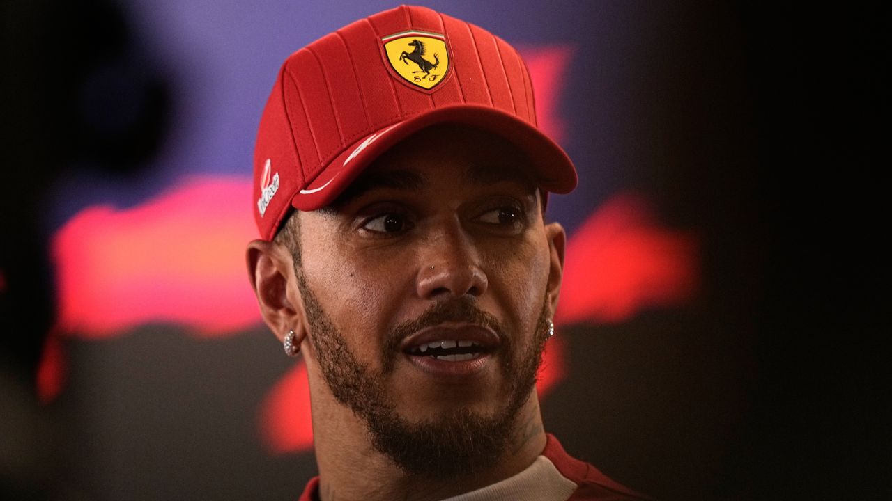 Hamilton to get a new race engineer after rough debut season with Ferrari