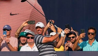McIlroy leads by one stroke after first round at Dubai Invitational