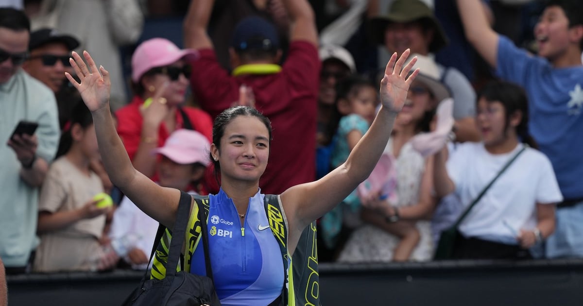 Alexandra Eala's heart-warming Australian Open debut ends in a loss to Parks