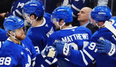 William Nylander returns with three-point effort as Toronto Maple Leafs cruise past Vancouver Canucks