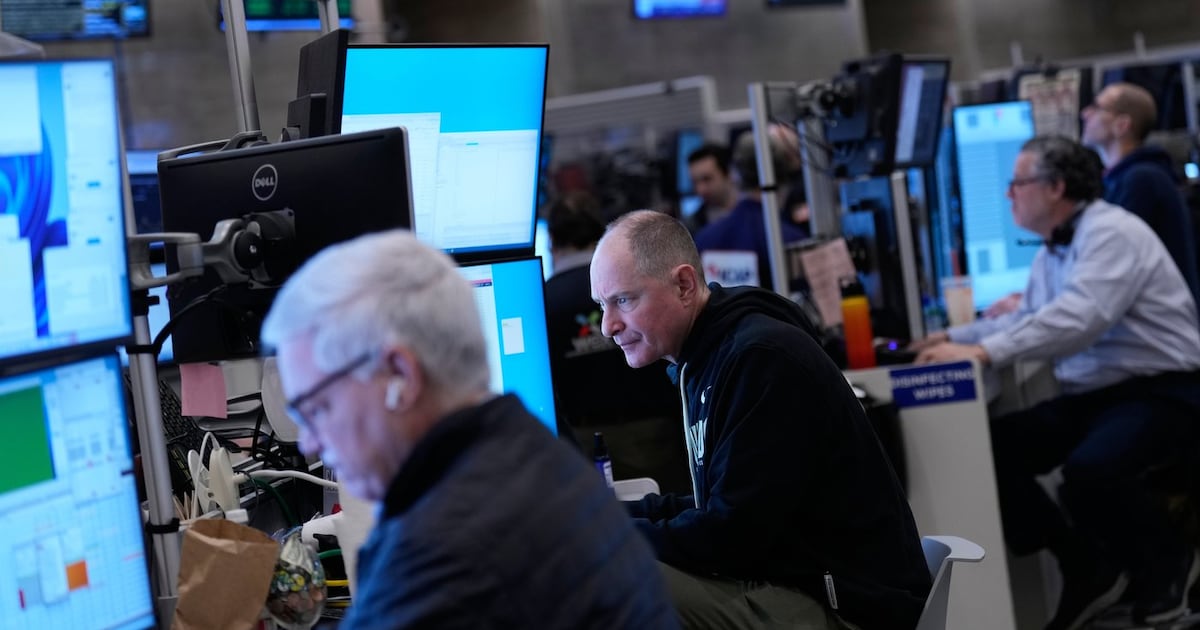 TSX composite up after job data