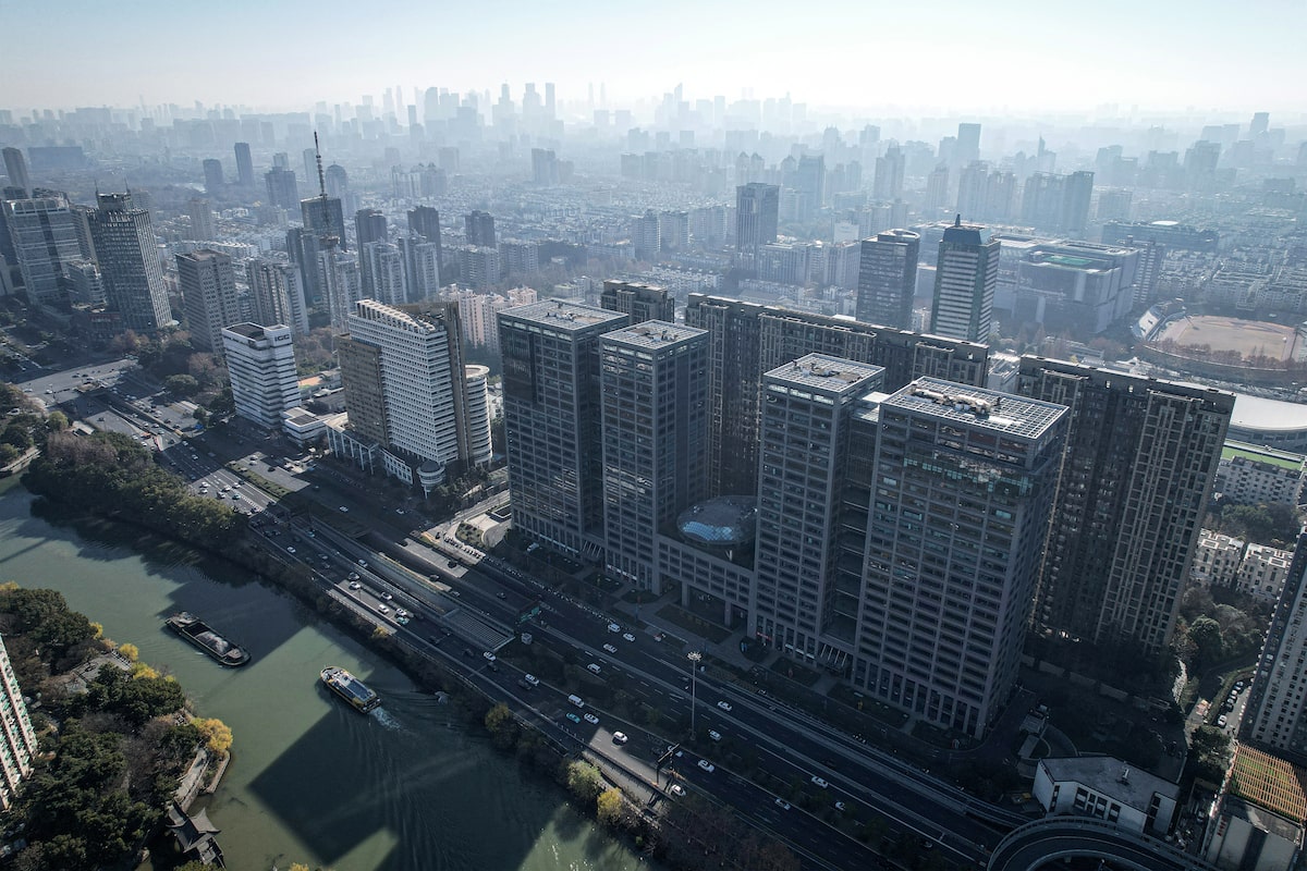 There’s a growing case for investing in Chinese stocks – with some caveats