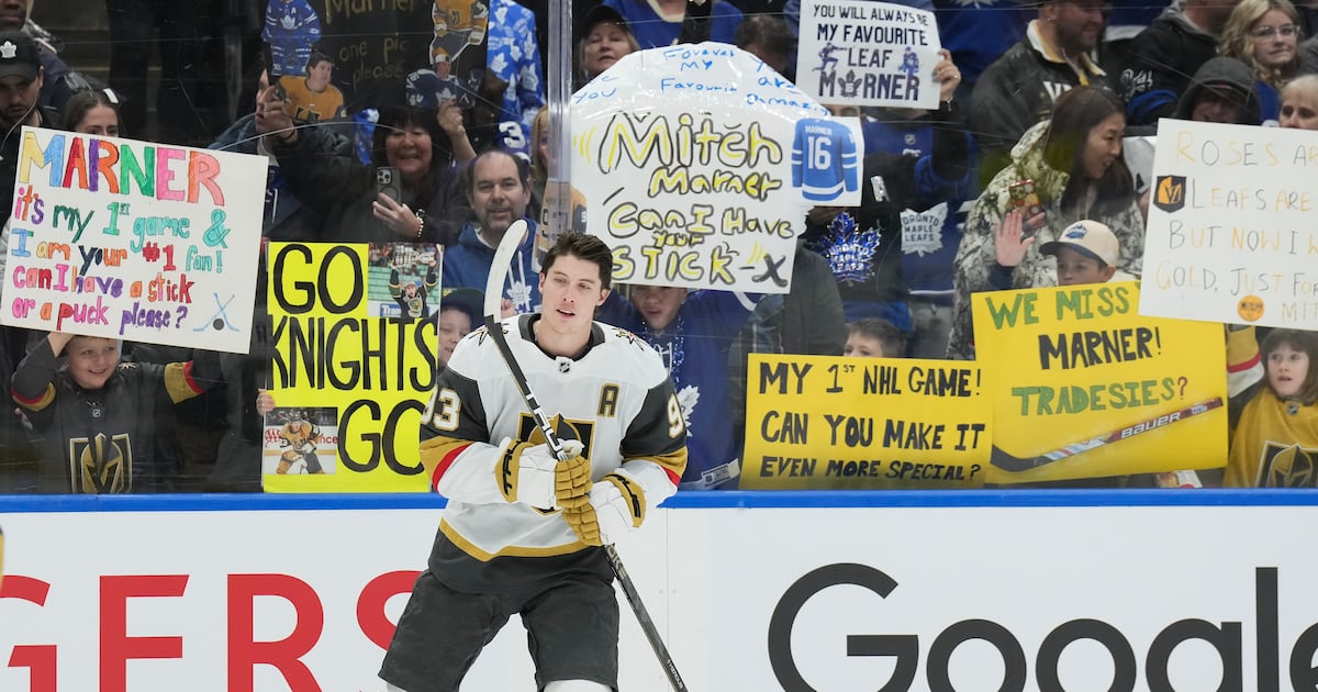 Former Toronto Maple Leafs star Mitch Marner hears boos, cheers in return to Toronto