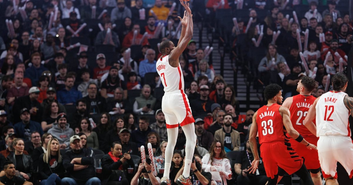 Kevin Durant passes Wilt Chamberlain for seventh on the NBA's career scoring list