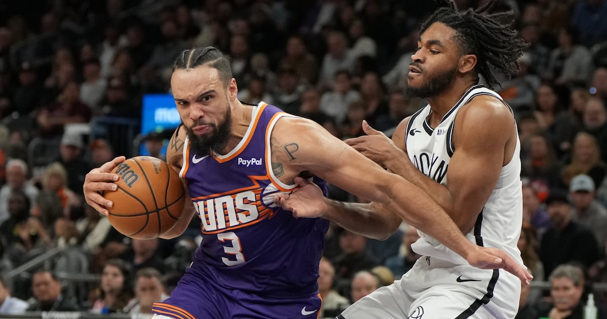 Phoenix Suns beat Brooklyn Nets after teams scuffle late in fourth quarter