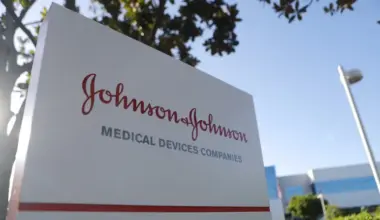 J&J submits FDA de novo request for Ottava robot in general surgery