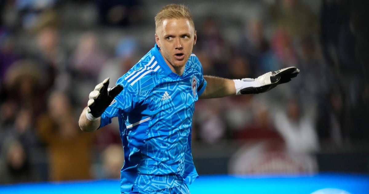 Toronto FC fills out goalkeeping group with addition of veteran William Yarbrough