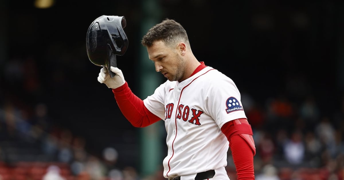 Red Sox look to adjust after failing to re-sign Alex Bregman