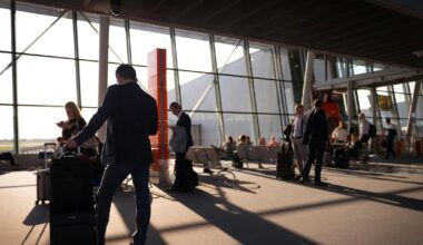 ‘Didn’t like us Canadians’: Snowbirds say tensions between Canada, U.S. led to changes in travel itinerary - CTV News