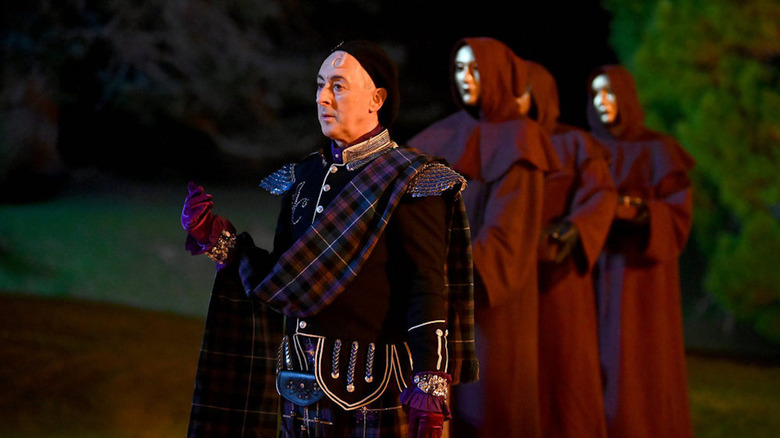 Alan Cumming chooses the season's first traitor in plain sight