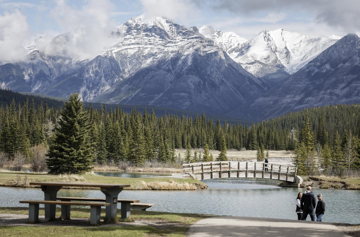 Canadian research shows less snowpack a concern