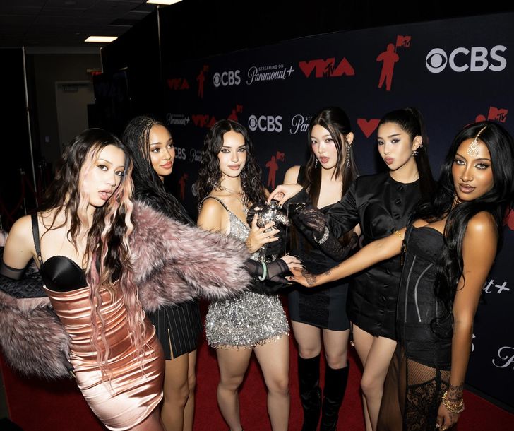 HYBE Labels' global girl group KATSEYE poses after winning the MTV Push Performance of the Year Award for 'Touch' during the 2025 MTV Video Music Awards at UBS Arena in Elmont, N.Y., Sept. 7, 2025. Captured from X (formerly Twitter)