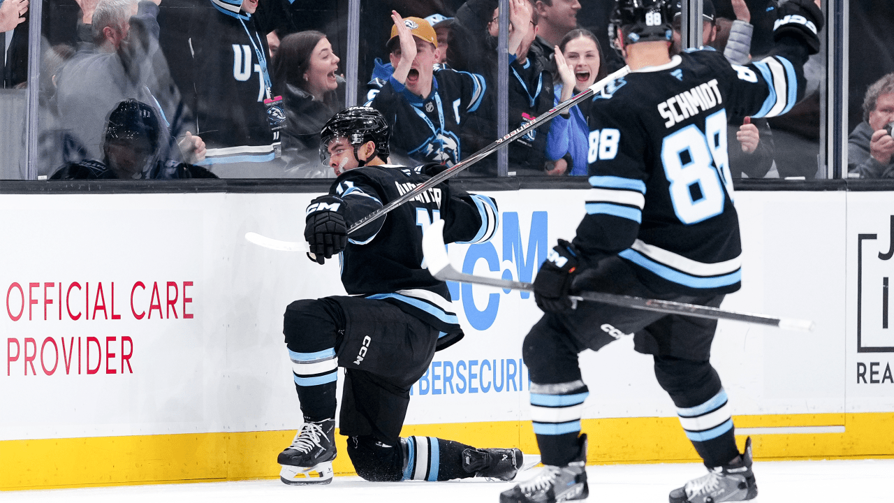 Guenther scores twice, Mammoth end Maple Leafs' point streak at 10