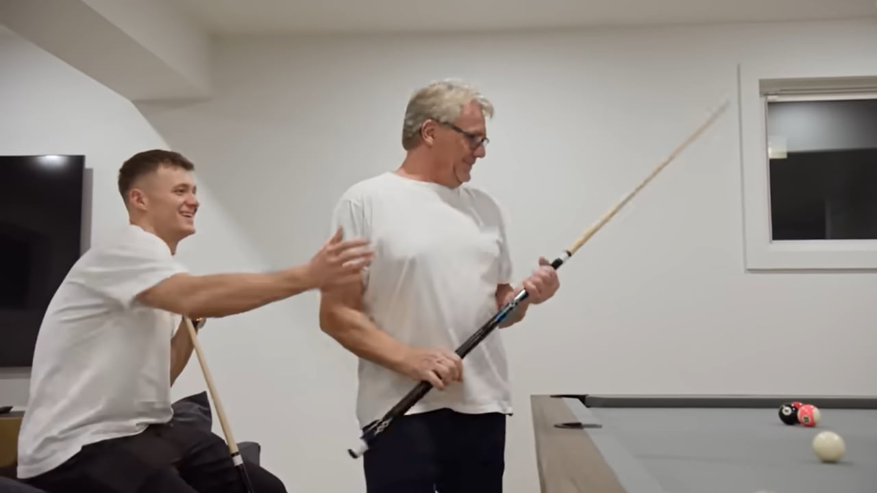 NHL's 'My World' YouTube docuseries stars Senators' Stutzle