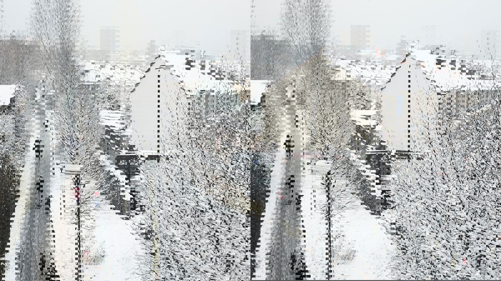 Cycling safely in winter weather