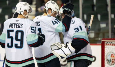 Grubauer stops 41, Kraken pull away from Flames to extend point streak to 8