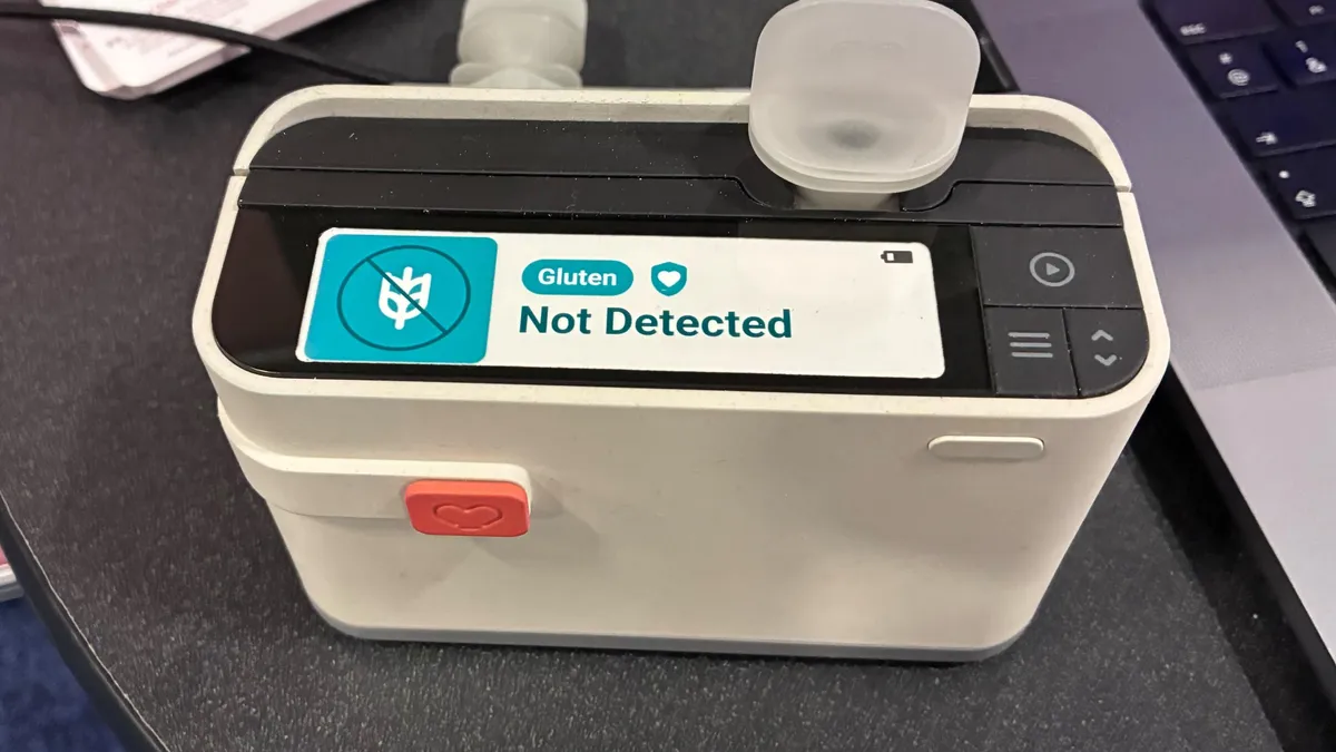 A Small Device Unveiled at CES Tells You Instantly If There's Gluten in Your Food (No, Really)