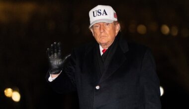 Trump reiterates threat of military action with demand for Iran deal | Donald Trump News