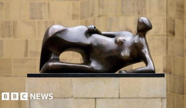 Temporary new home for Leeds city centre Henry Moore sculpture