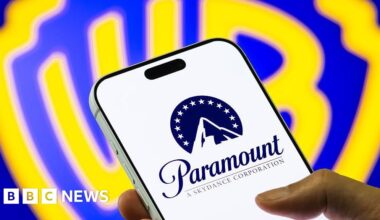 Warner Bros urges shareholders to reject 'inferior' Paramount offer