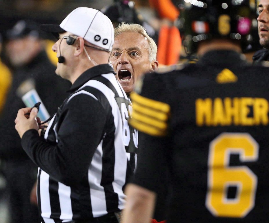 Jeff Reinebold was named the Ottawa Redblacks special-teams coach. Hamilton Tiger-Cats special teams co-ordinator, Jeff Reinebold, yells at a referee following an attempted onside kick by the Hamilton Tiger-Cats late in the second half of CFL football action against the Edmonton Eskimos in Hamilton on Oct. 28, 2016. THE CANADIAN PRESS/Peter Power