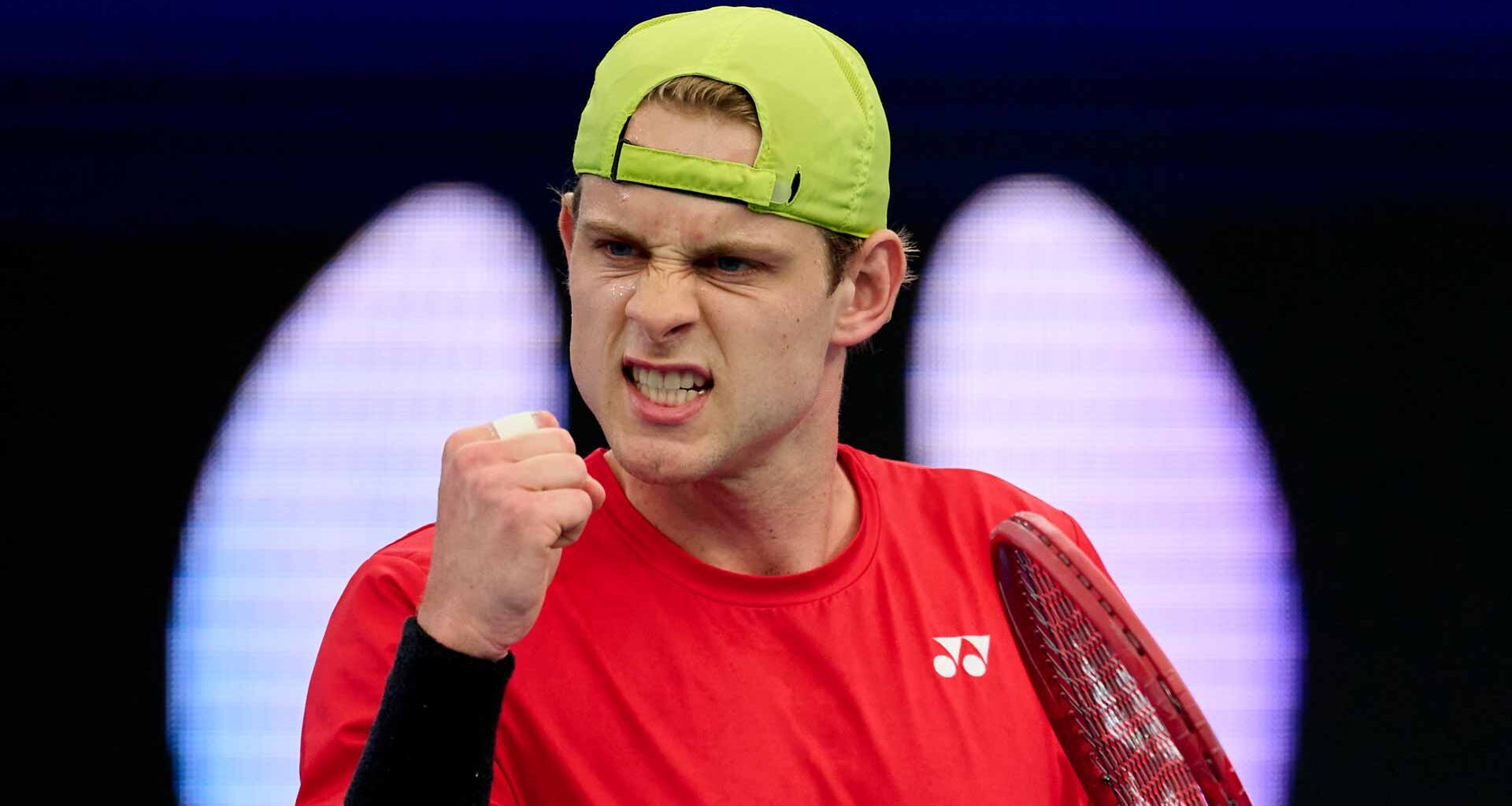 Bergs battles past Mensik, Mertens sends Belgium to United Cup SFs | ATP Tour