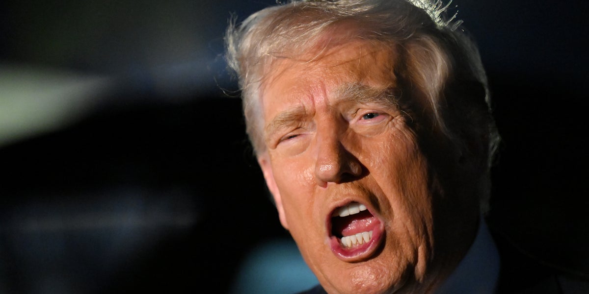 Heckler At NBA Game In London Gets Huge Cheers With Blunt 3-Word Message For Trump