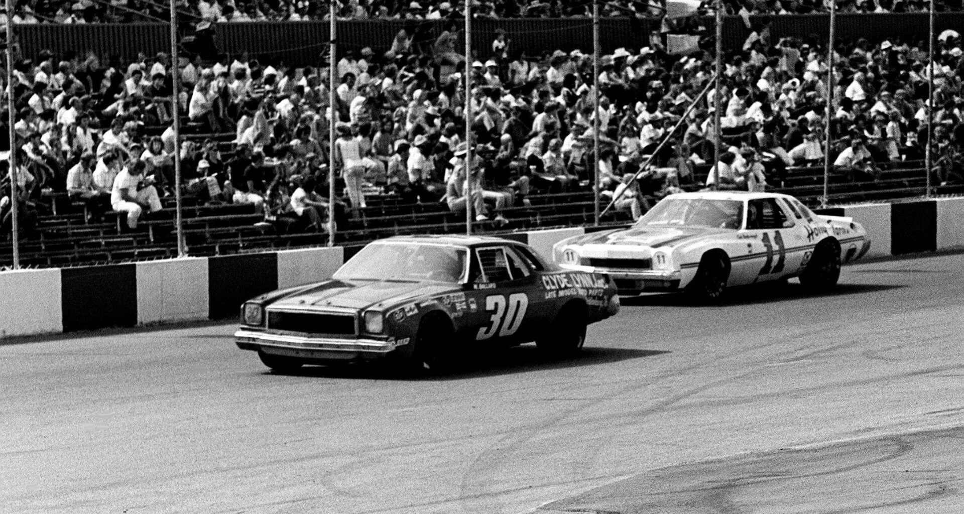 Mar 9, 2024; Avondale, Arizona, USA; NASCAR Cup Series driver Chase Elliott (9) during Cup Series qualifying at Phoenix Raceway. Mandatory Credit: Gary A. Vasquez-Imagn Images