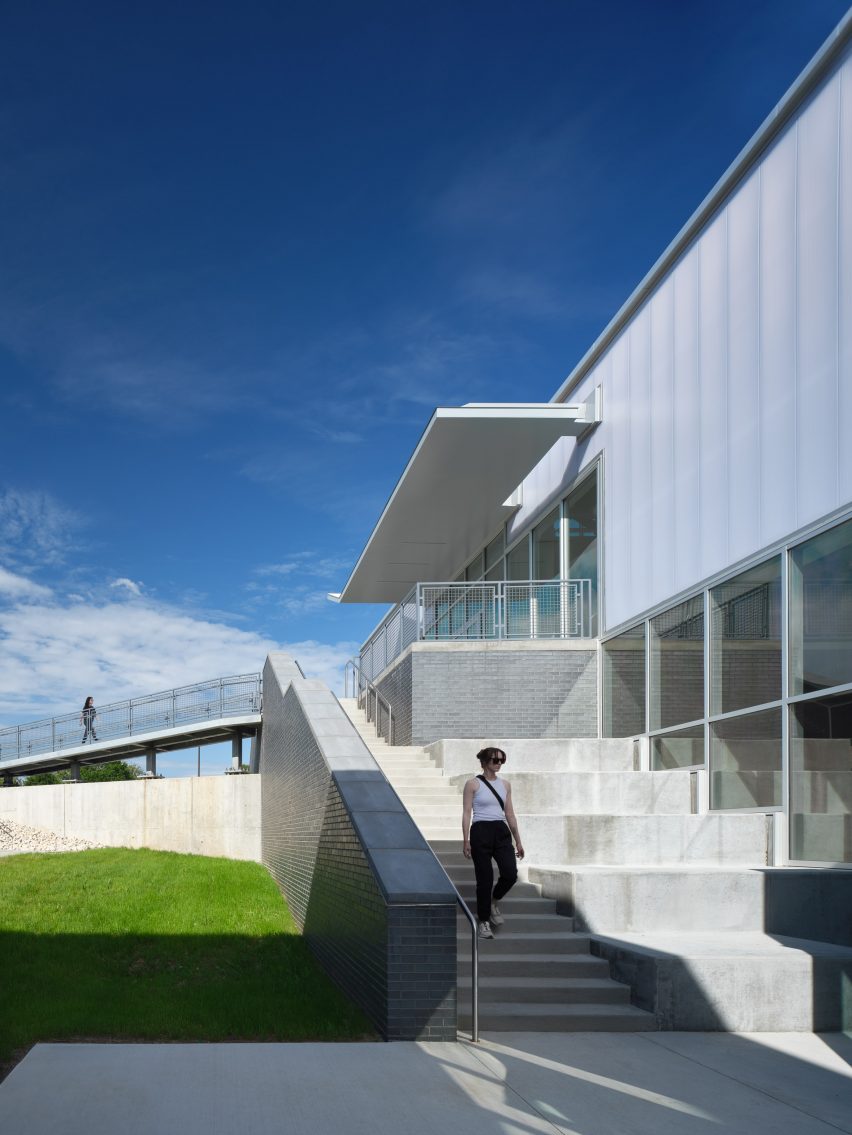 MCC Foglia by Ross Barney Architects