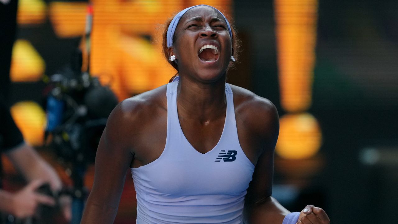 Gauff returns to Australian Open quarterfinals with win over Muchova
