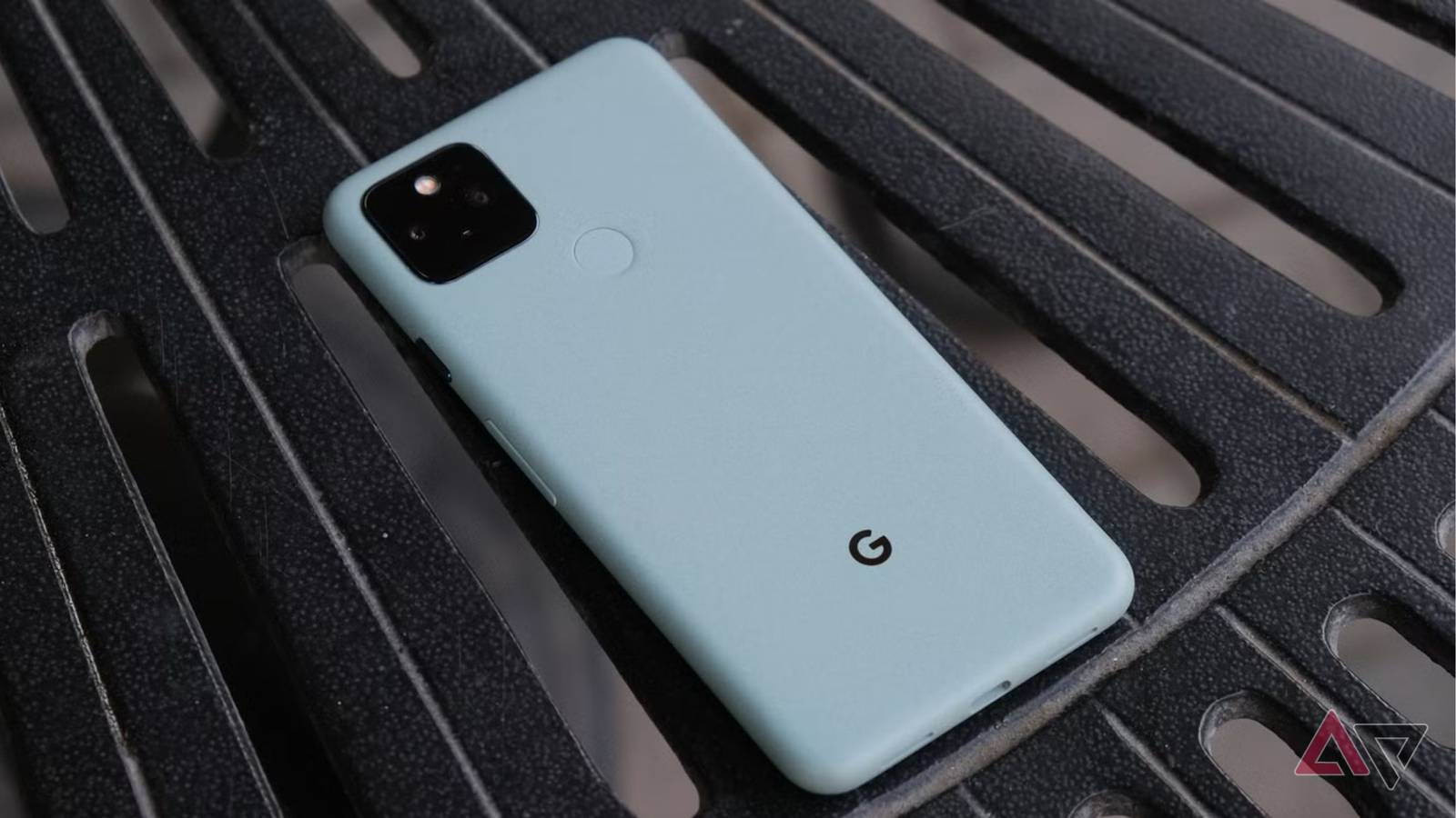 Google confirms the Pixel 4 and 5 are leaking audio to callers