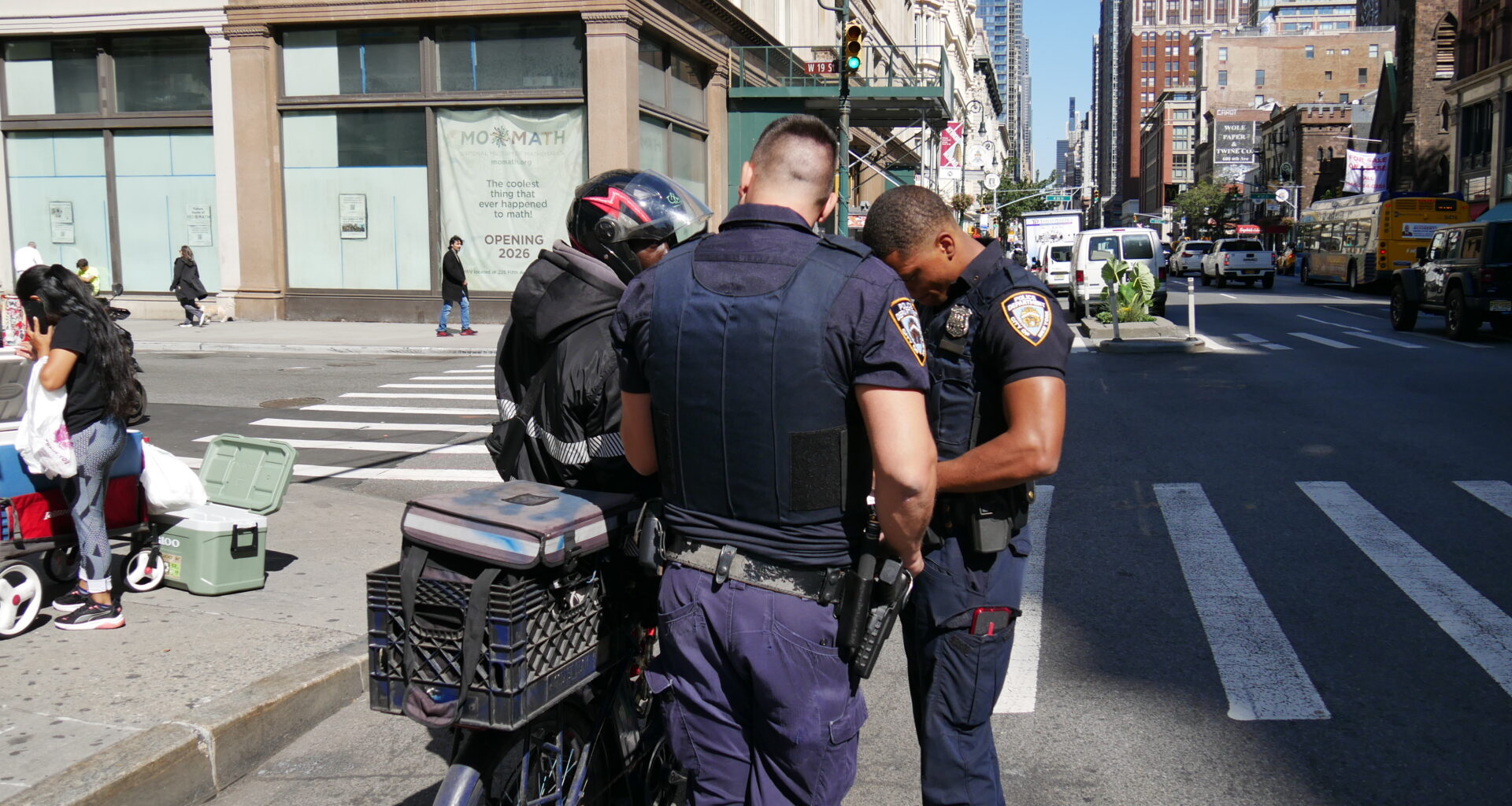 Bushwick Panel Opposes NYPD Cycling Crackdown — But Board Chair Slams Newbies